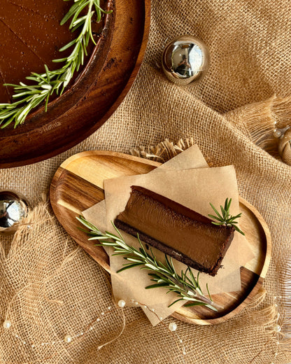 Sernik baskijski czekoladowo korzenny