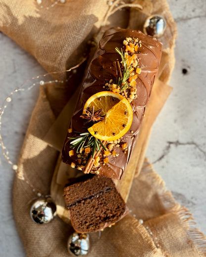 Piernik z powidłem śliwkowym